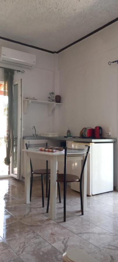 Nikis Apartments アギオス・ゴルディオス エクステリア 写真