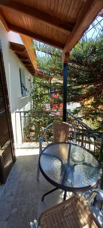 Nikis Apartments アギオス・ゴルディオス エクステリア 写真